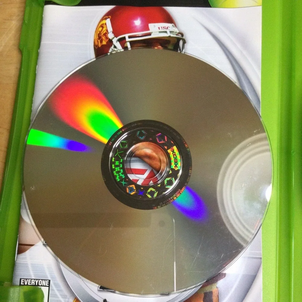 MICROSOFT‎ XBOX EA SPORTS NCAA FOOTBALL 2004 And 2009